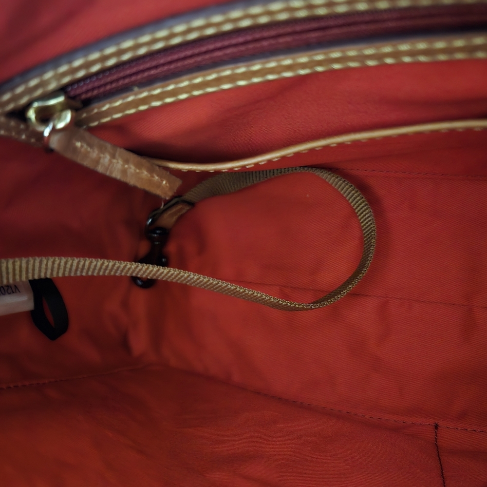 Dooney & Bourke Brown Leather Shoulder Bag - Picture 9 of 11